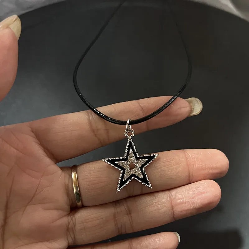 Pendant Vintage Necklace