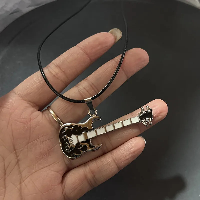 Pendant Vintage Necklace